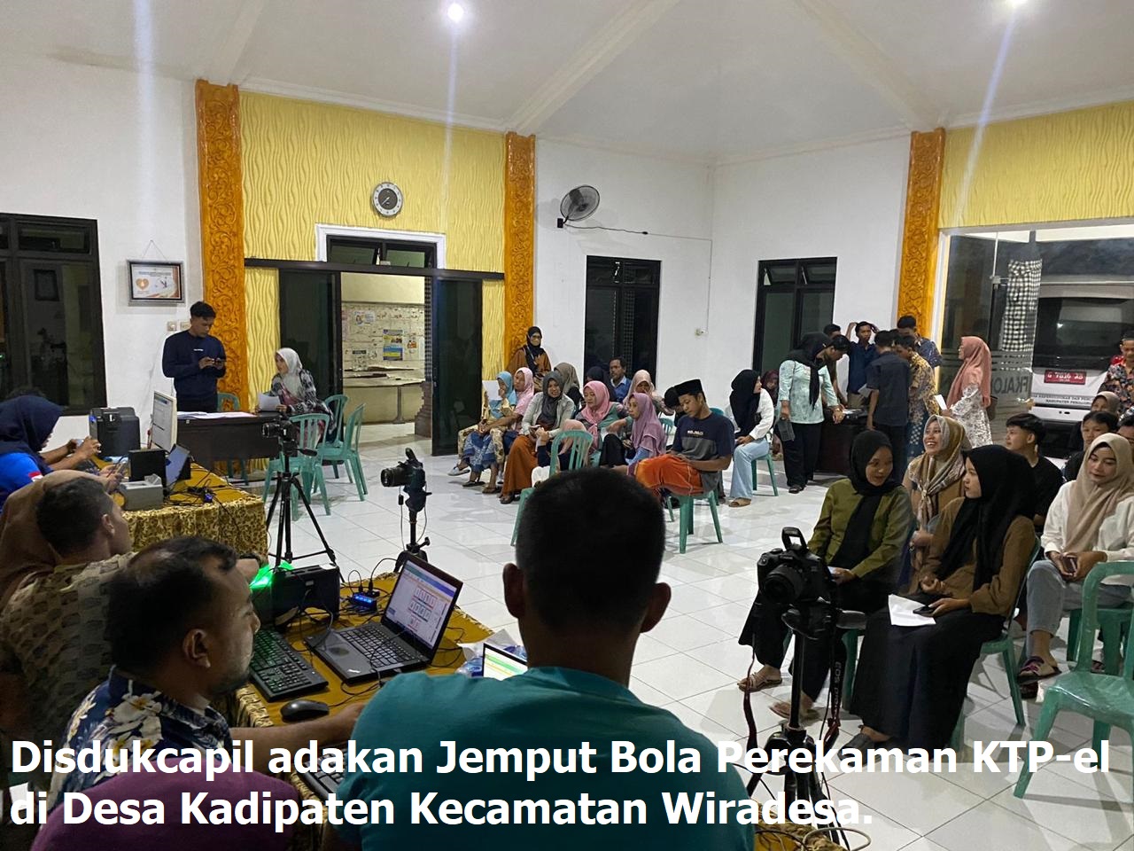 Disdukcapil adakan Jemput Bola Perekaman KTP-el di Desa Kadipaten Kecamatan Wiradesa