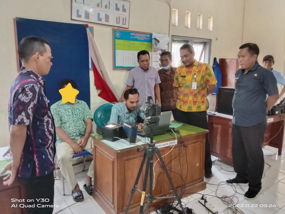 Disdukcapil Adakan Jemput Bola Perekaman KTP Elektronik bagi Warga Disabilitas, Lansia dan ODGJ di Desa Sidomulyo dan Desa Sukorejo Kecamatan Kesesi