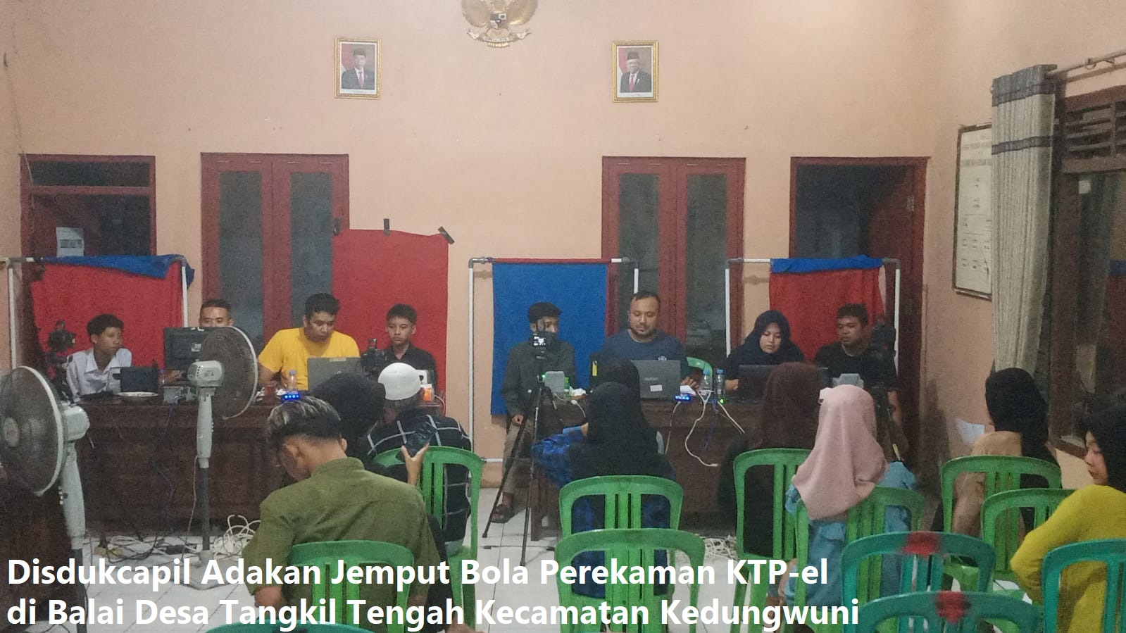 Disdukcapil Adakan Jemput Bola Perekaman KTP-el di Balai Desa Tangkil Tengah Kecamatan Kedungwuni